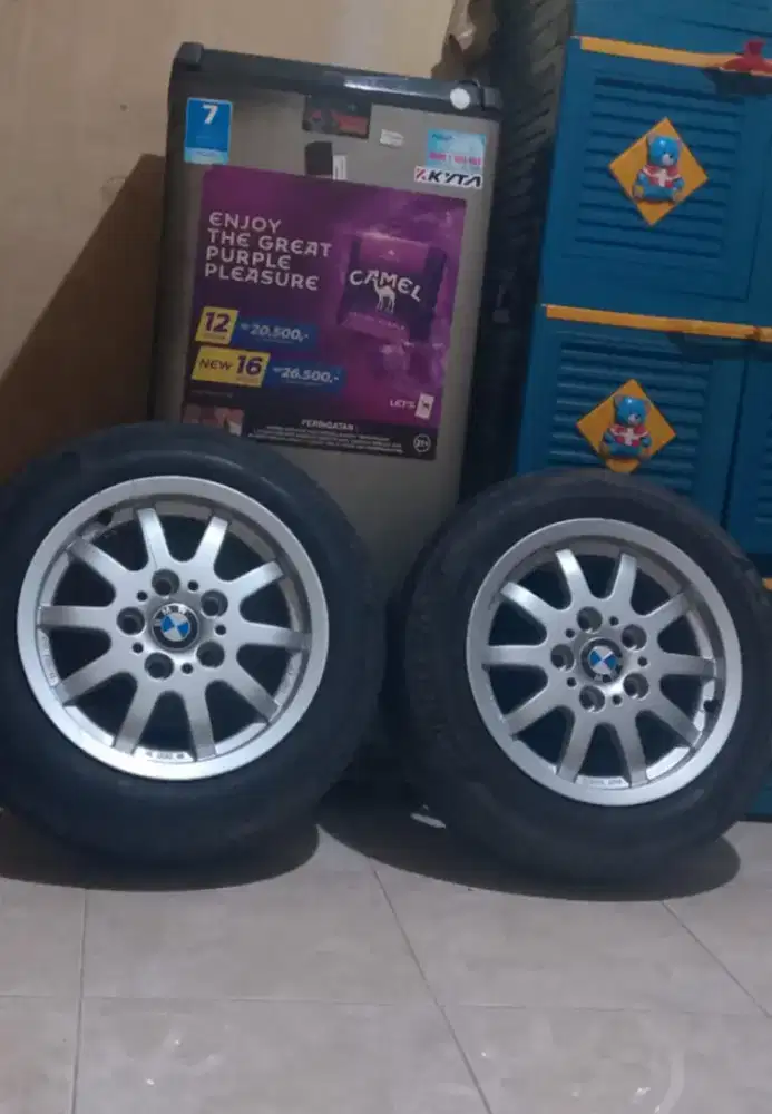 Ban dan pelek mobil BMW sepasang seconde