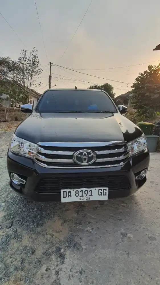 Toyota Hylux D Cabin 2,4 4x4 solar MT