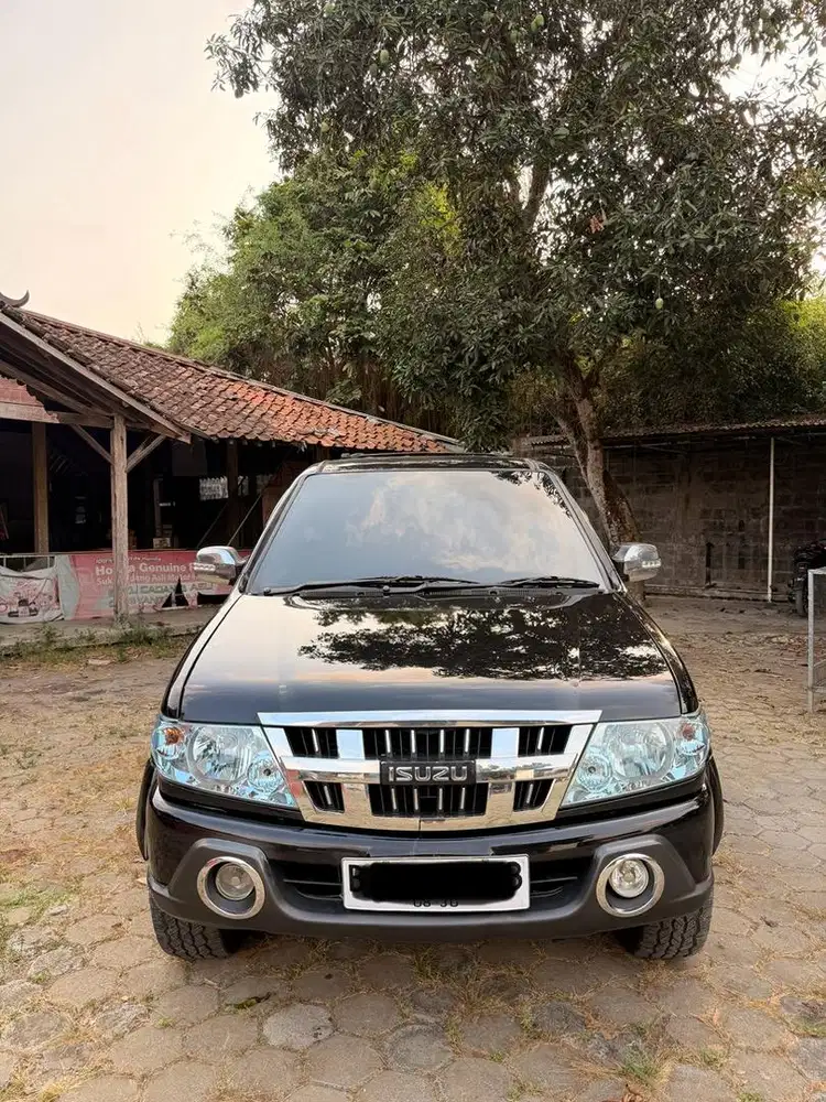 Panther GRAND TOURING LOW KM Istimewa raja DIESEL