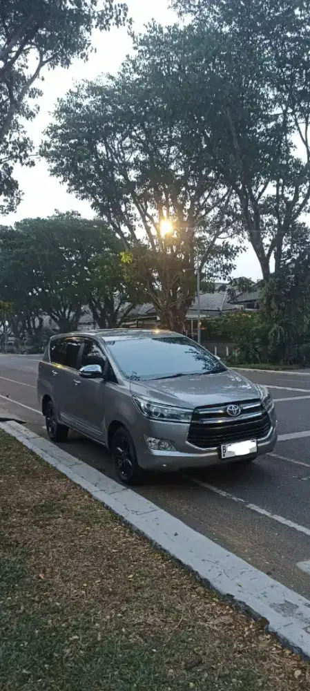 Innova Reborn Q BENSIN 2016 Atlantic Grey ISTIMEWA