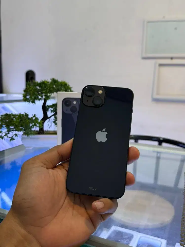 Iphone 13 128gb ibox garansi aktv sampai januari 2027 full original