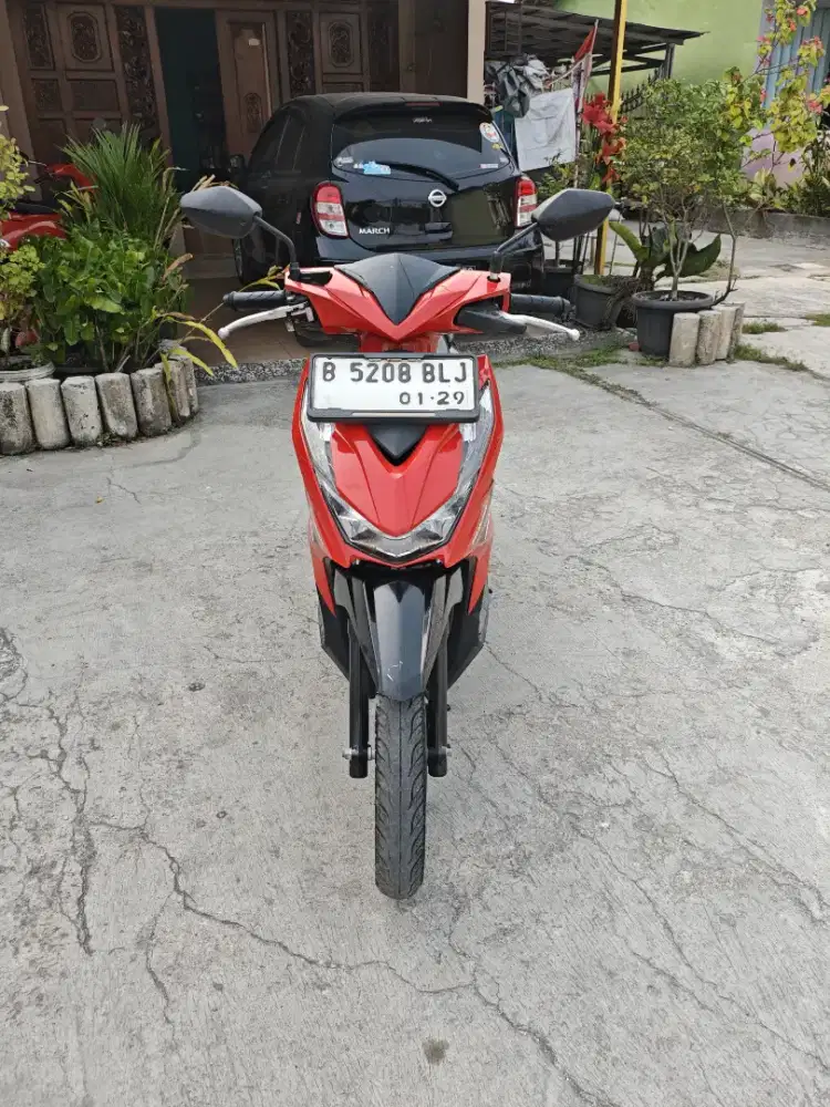 HONDA BEAT 2023 MERAH