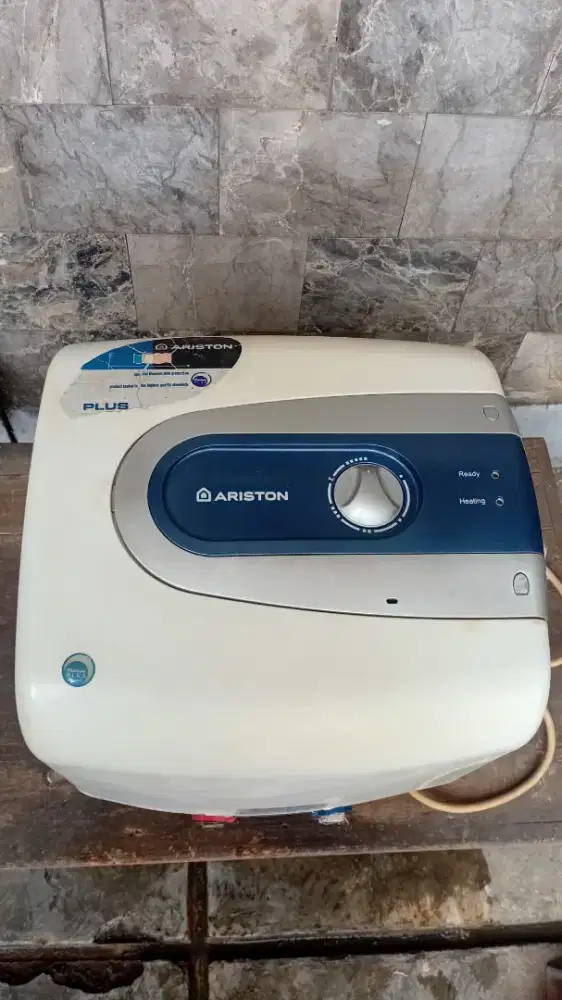 Water Heater Ariston T-Plus 15 Liter