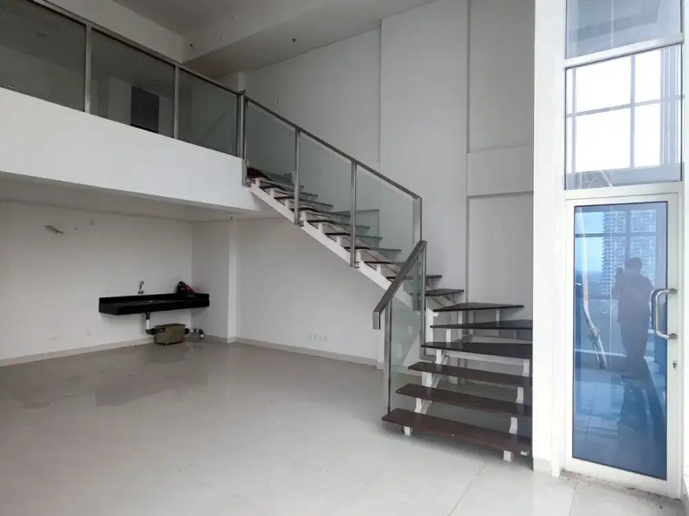 DIJAMIN TERMURAH HARGA MODAL  Apartemen SOHO, BRAND NEW, unfurnished, Lantai Rendah, Unit Corner Roseville BSD