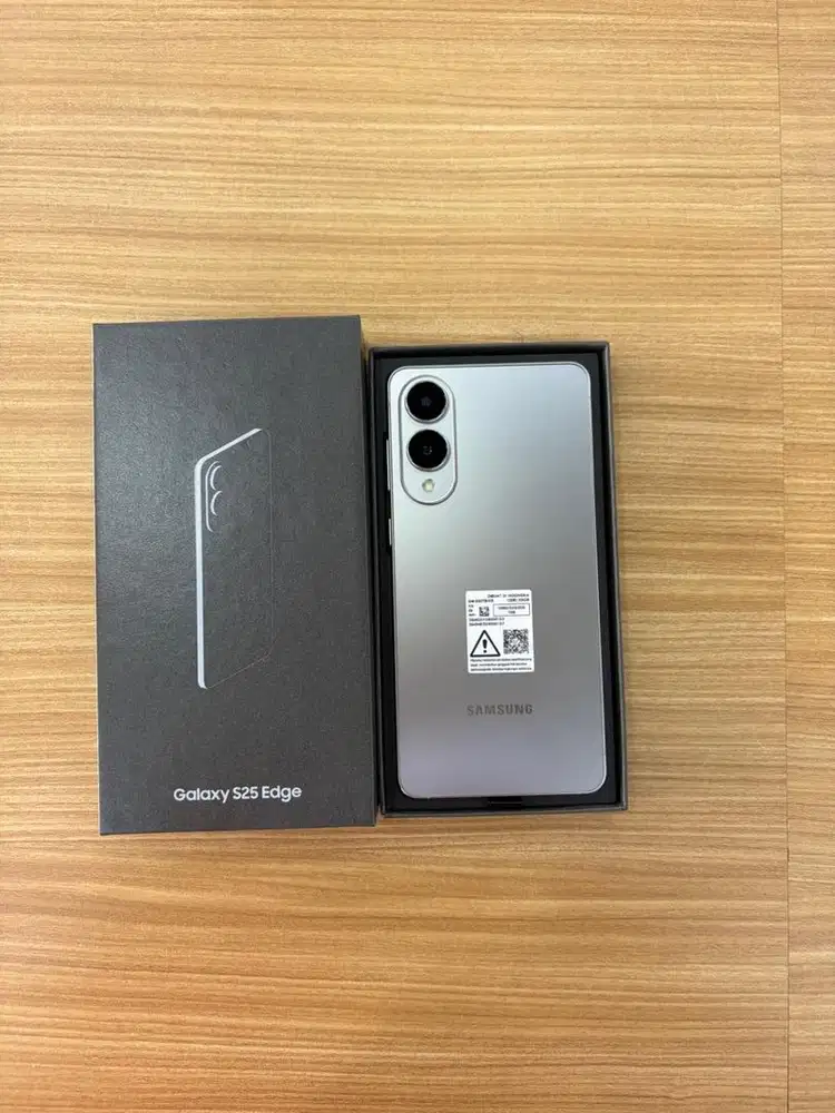 Samsung Galaxy S25 Edge 12/256GB Ex Demolife Garansi Resmi Indonesia