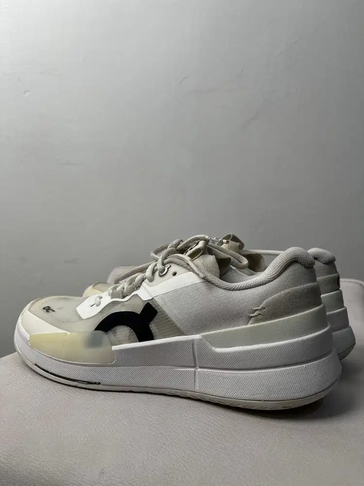 ON Roger Pro 2 Tennis Shoes Men