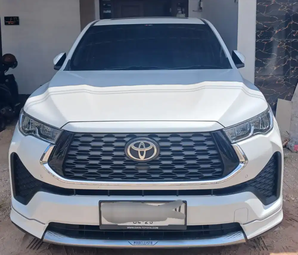 Dijual Innova Zenix V Hybrid Modelista 2023