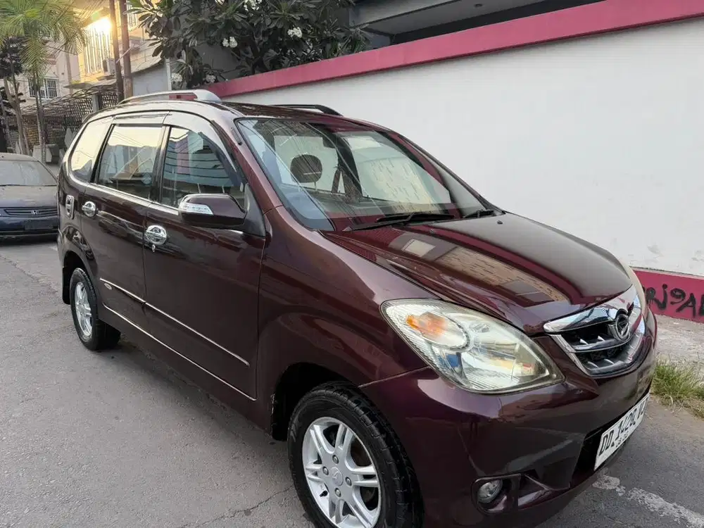 Xenia X.I vvti 1300 cc sporty th 2010 full istimewa