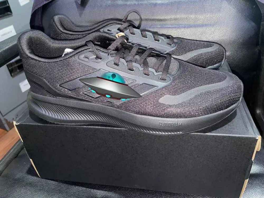 Sepatu Adidas Runfalcon 5 size 43