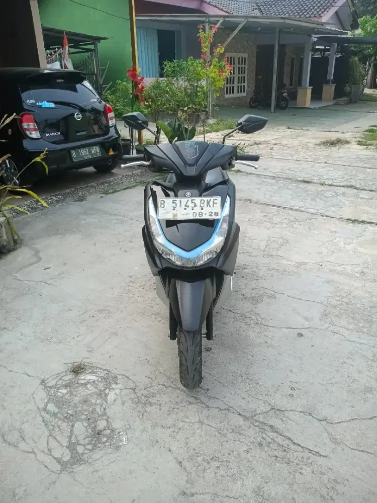 YAMAHA FREGO 2023 HITAM