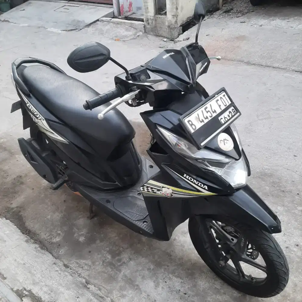 Honda Beat ECO 2018 ss lengkap mesin bagus plat Bekasi Kota,stater On