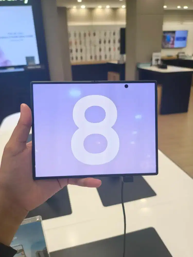 Cicilan SAMSUNG'S Galaxy z fold 8