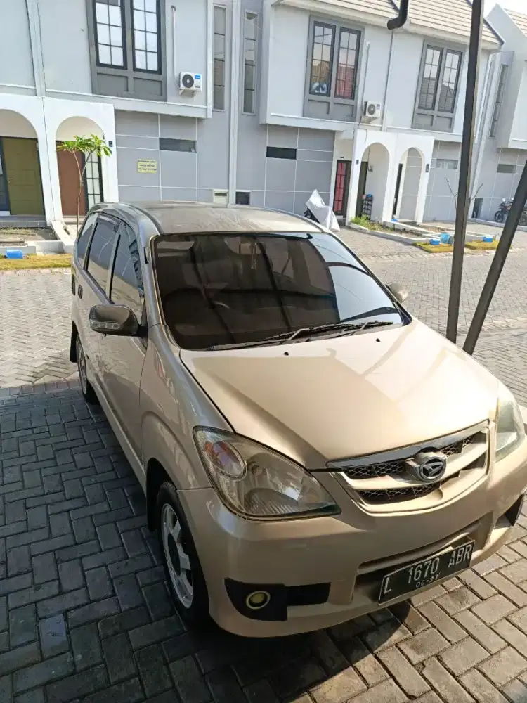 Xenia 2005 murah angs 1jt an