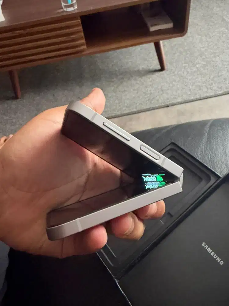 Samsung Flip 6  Silver - 256GB
