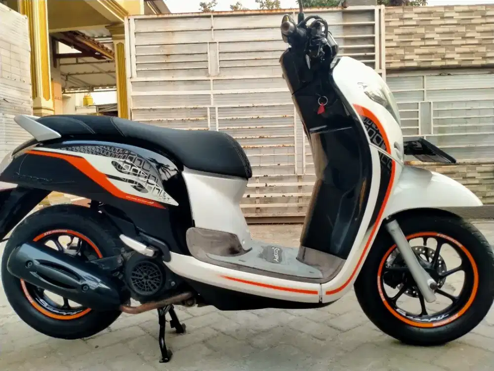 Honda Scoopy donat lengkap motor sehat keterangan detail dibawah