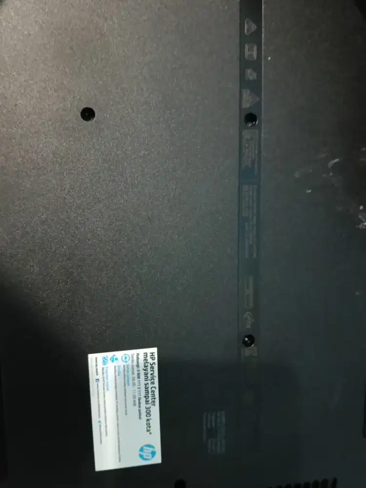 Dijual lap top HP sesuai.gambar lengkap charger dus nya