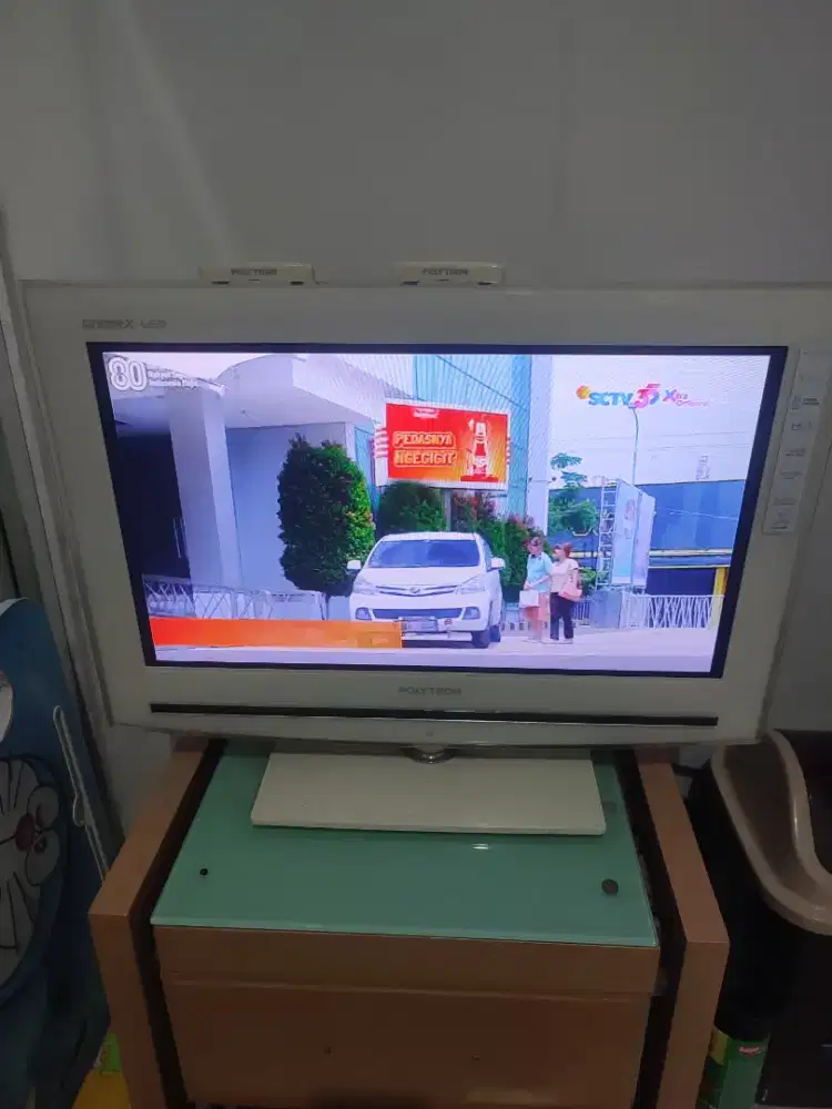 TV Polytron 24inci