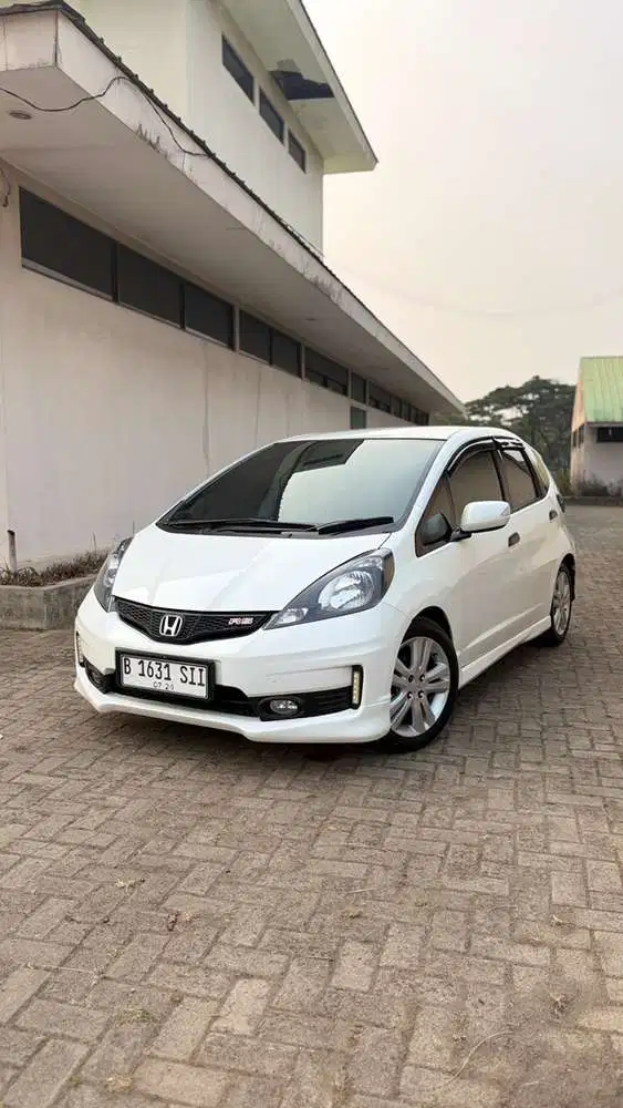 (TDP 7 Juta) Honda Jazz S UP RS GE8 AT 2013