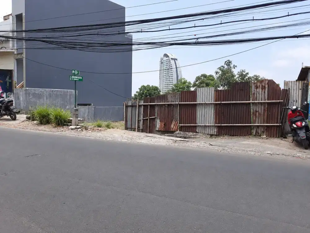 Dijual tanah di Mainroad Dago Pakar