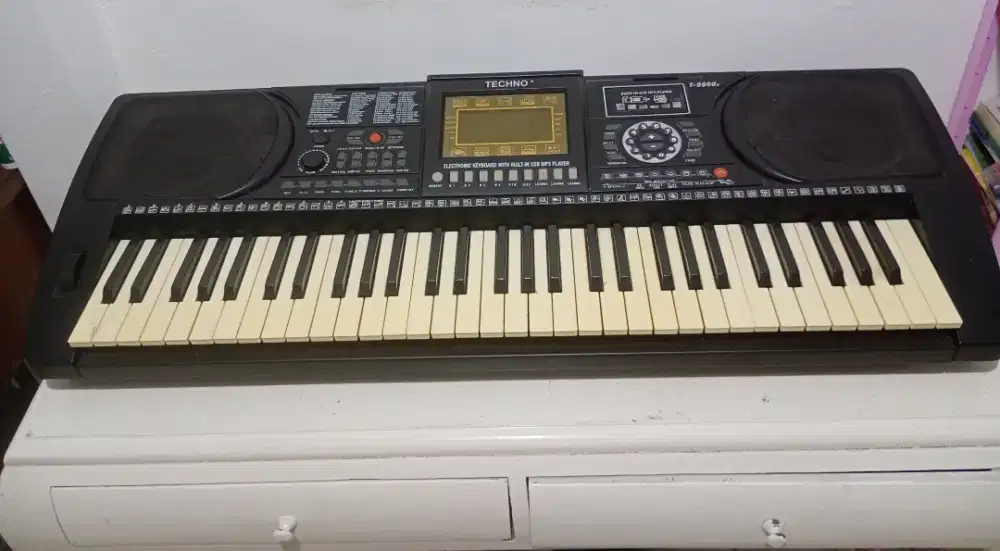 Keyboard Techno T-9800i
