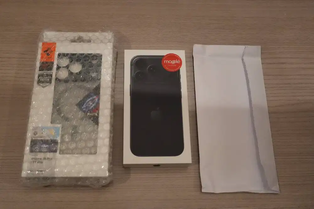 Brand New Iphone 18 Pro 512GB Black Resmi Segel + Gratis Case