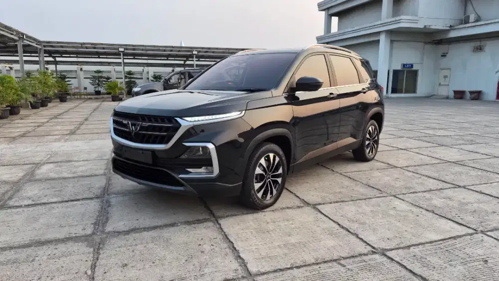 Wuling Almaz 2022 T Lux Exclusive 1.5 AT 7 Seater