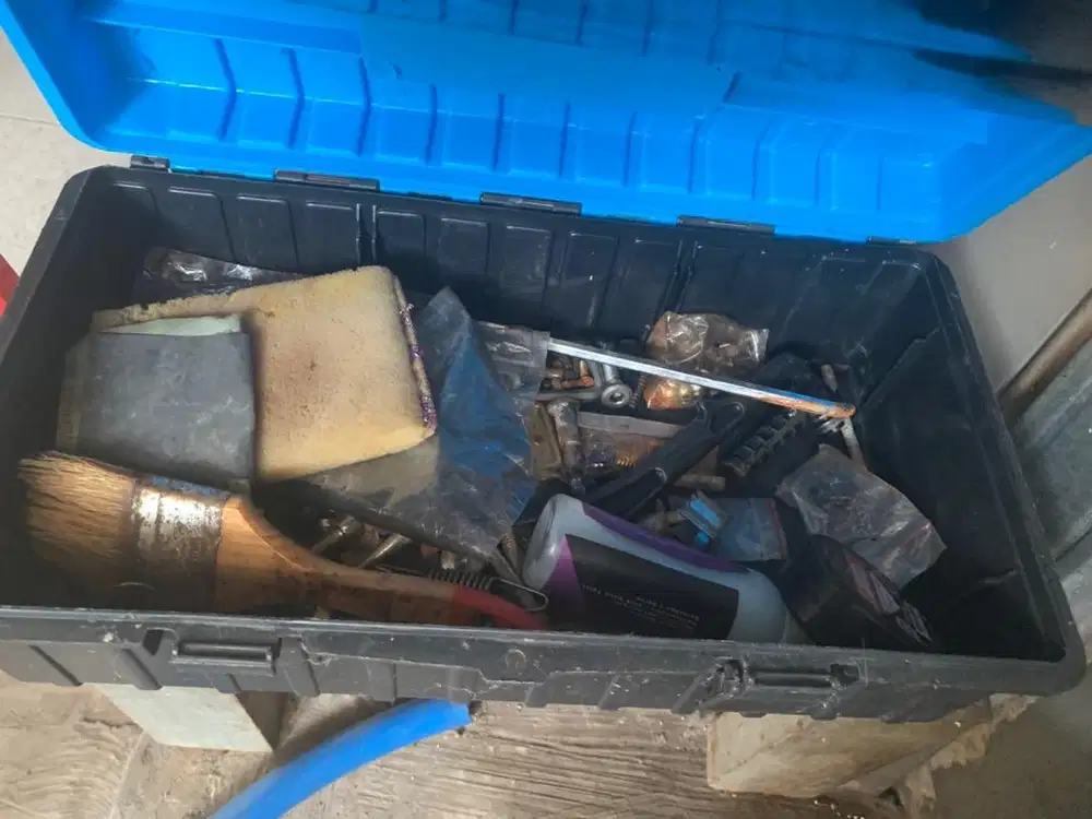 box kotak free baut2 kunci2 L