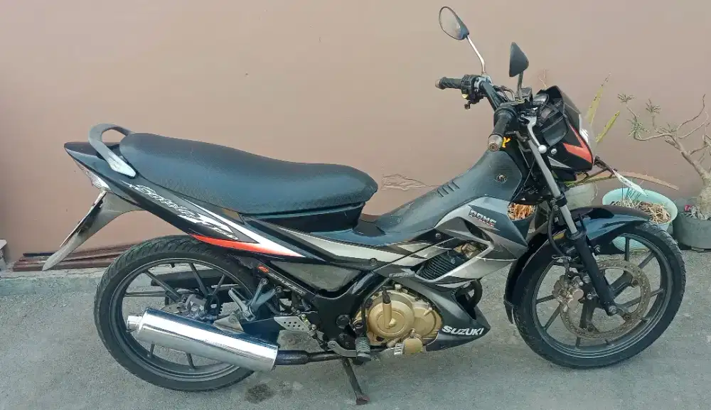 Satrtria FU 150 2008 CKD atas nama sendiri dari baru 95% ori