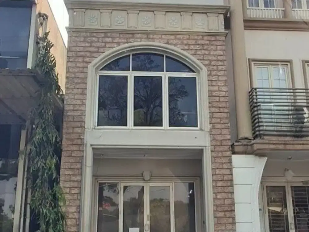 Di Sewakan Ruko 4 Lantai Siap Pakai Di Puri Mansion Jakarta Barat