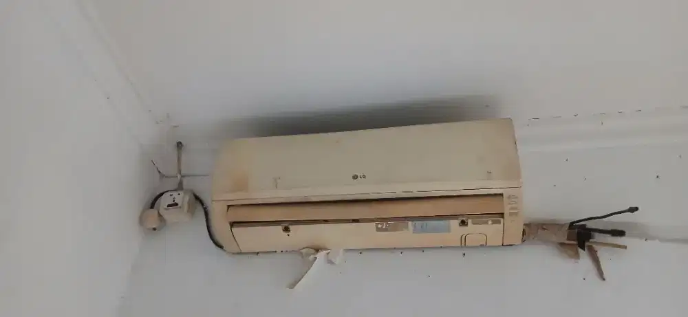 Dijual ac seken