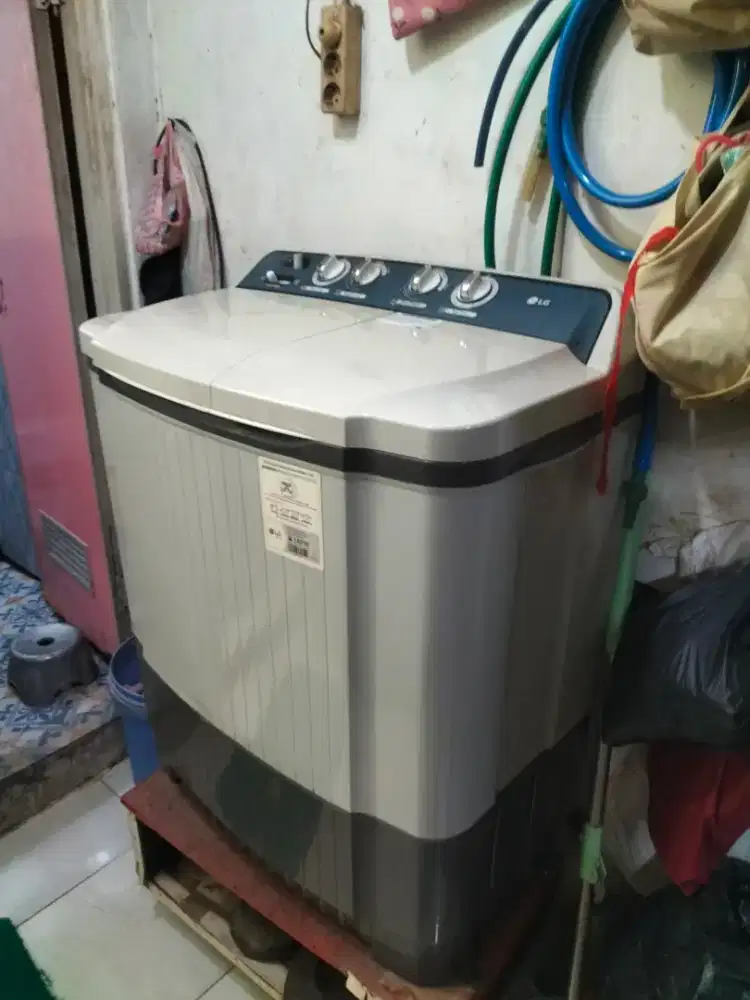 Mesin cuci LG 2 tabung