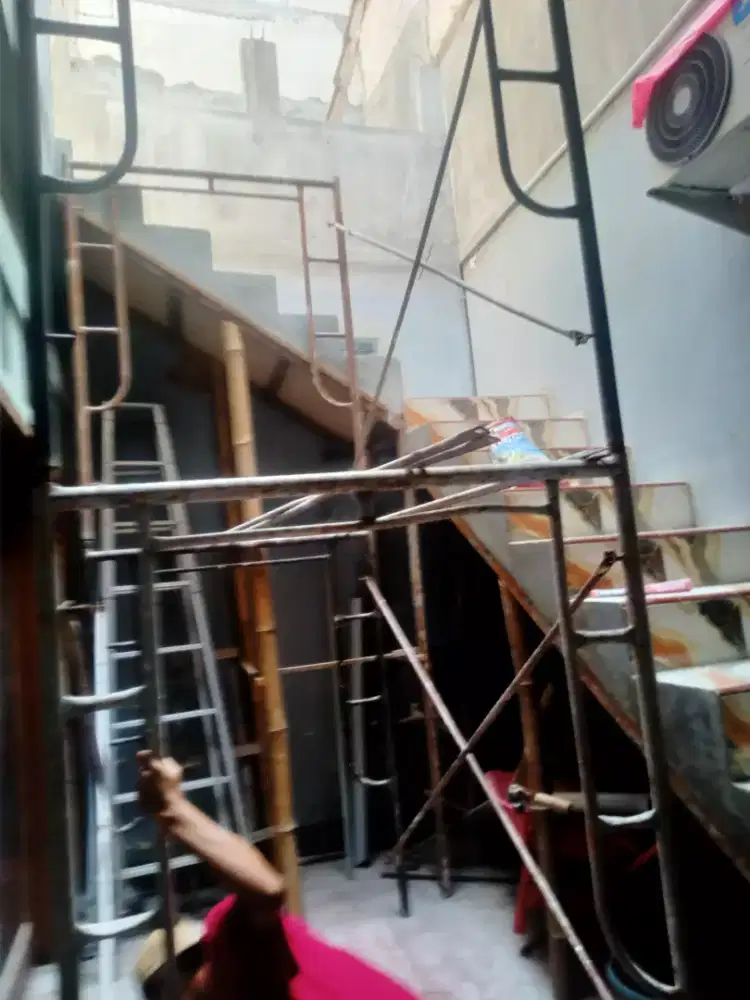Jasa Tukang renovasi  bangunan dan cat rumah