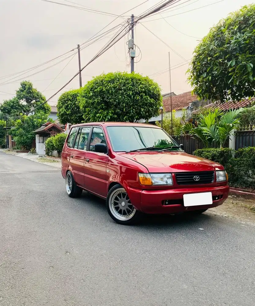 Toyota Kijang SGX