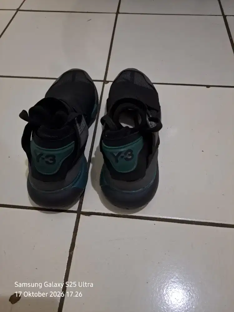 Sepatu Y3 Yohji Yamamoto size 41 like new harga 450rb
