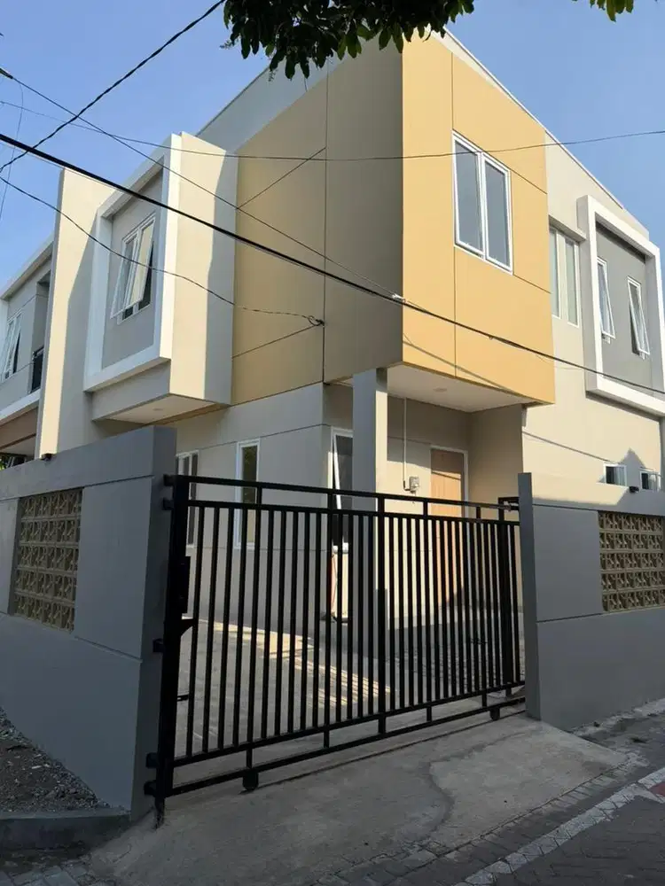 Dijual Rumah Baru Hook Jl. Supriyadi Semarang