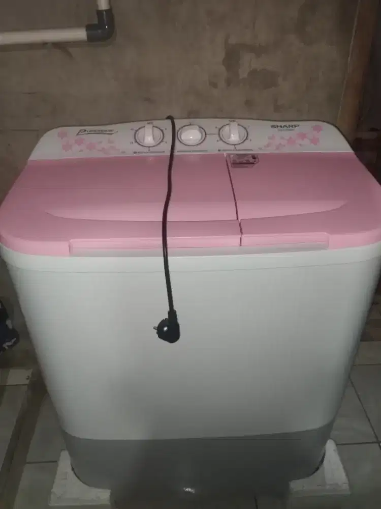 Mesin cuci Sharp
