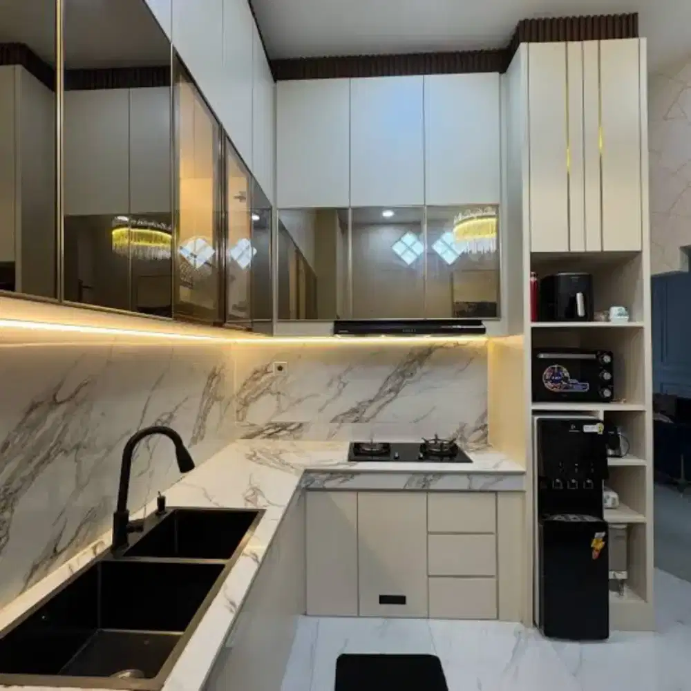 interior kitchenset full set satu rumah dan furnitur lainnya