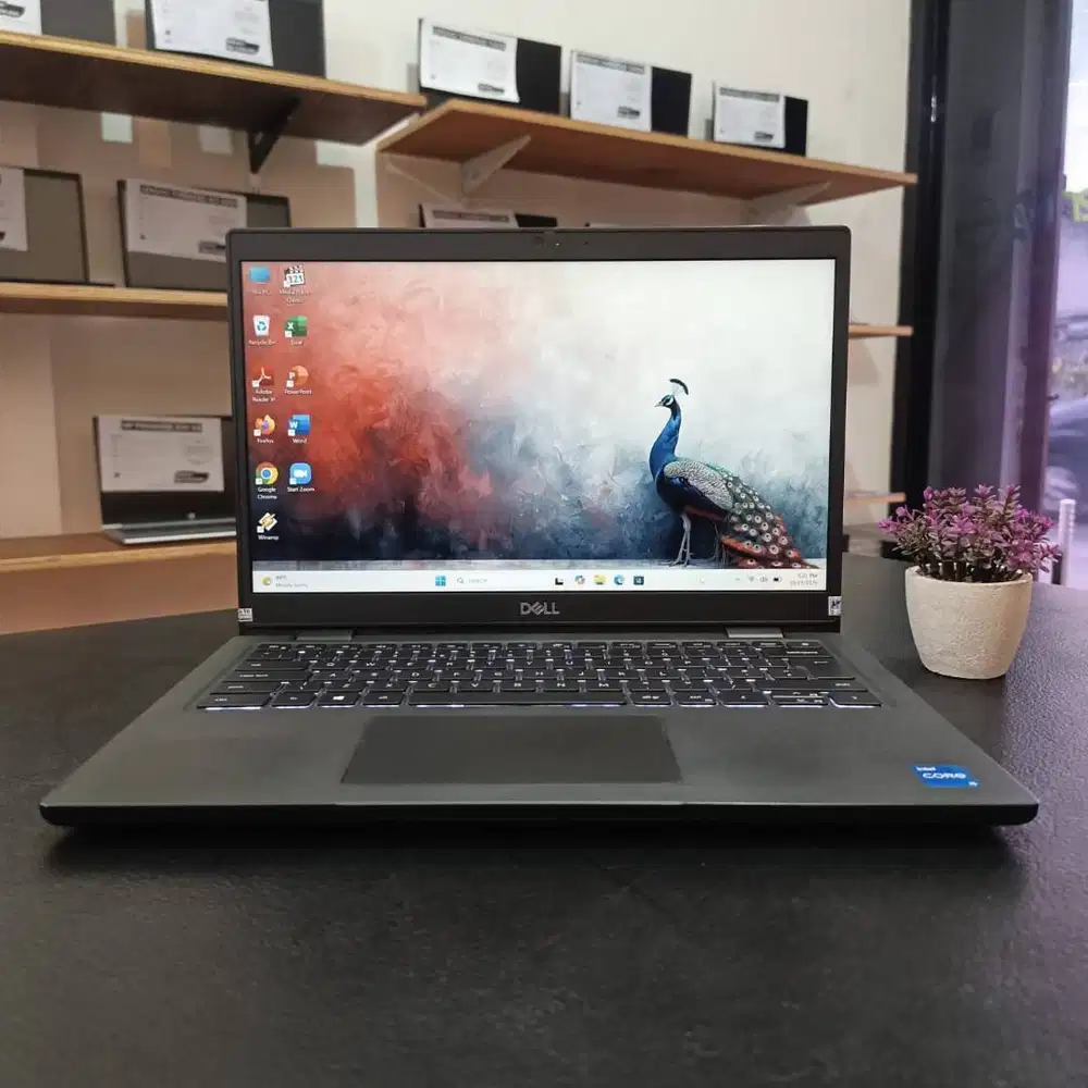 DELL LATITUDE 3420//CORE i5-1145G7//INTEL IRIS XE GRAPHIC