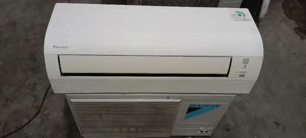 AC daikin 3/4pk mulus