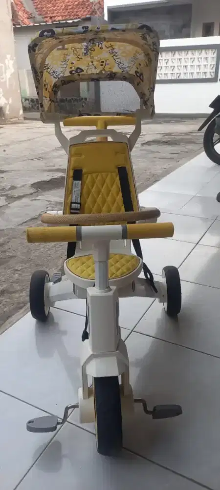 Bebehoo Gen 2 7 In Stroller folding Bike
Sepedah Roda Tiga