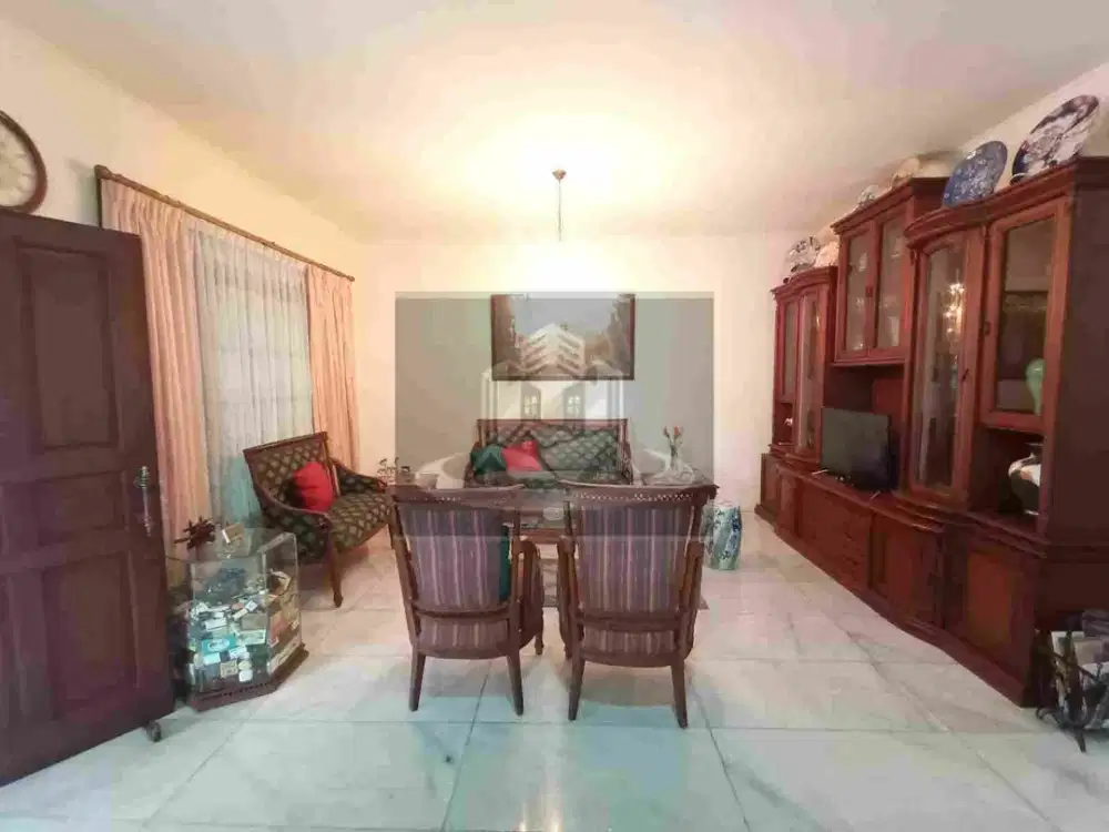 DIJUAL RUMAH DI KOMPLEK GUDANG PELURU - TEBET, JAKARTA SELATAN