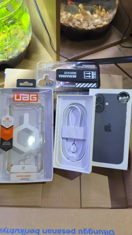 Iphome 17 256gb garansi panjang resmi indonesia fullset