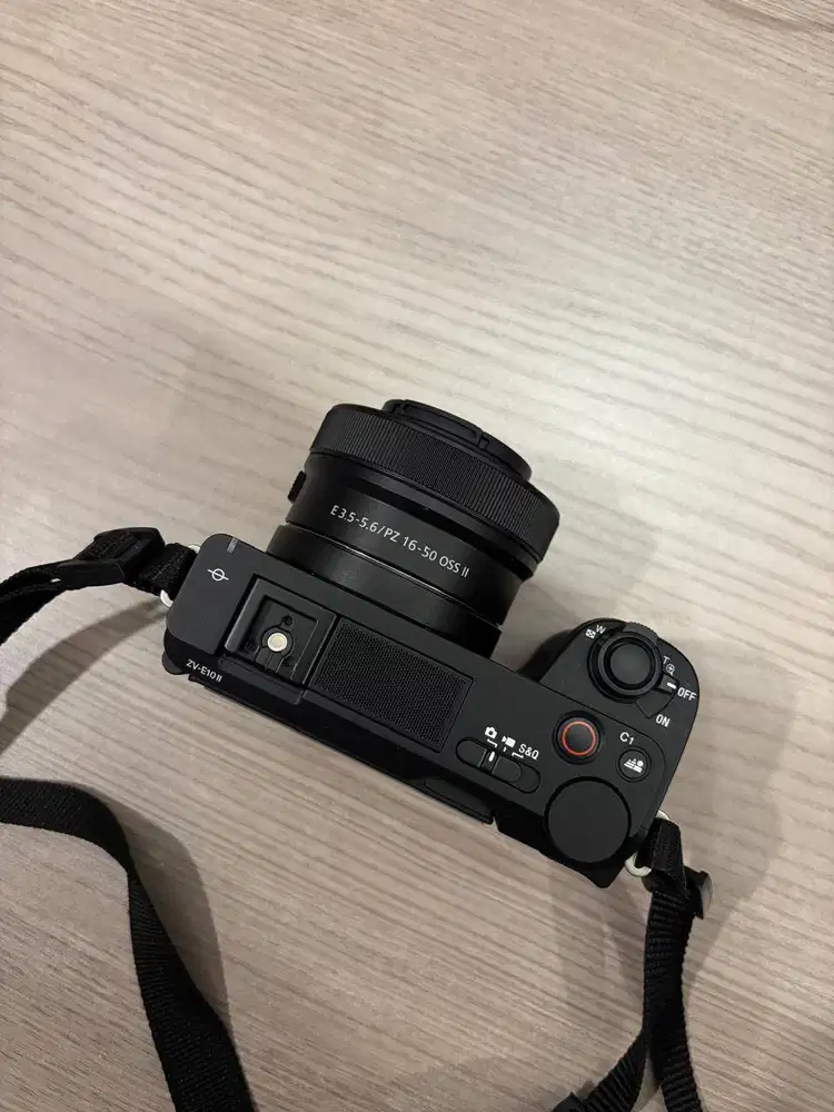 Sony ZV E10 Mark II + Kit16-50 mm Like New + BONUS