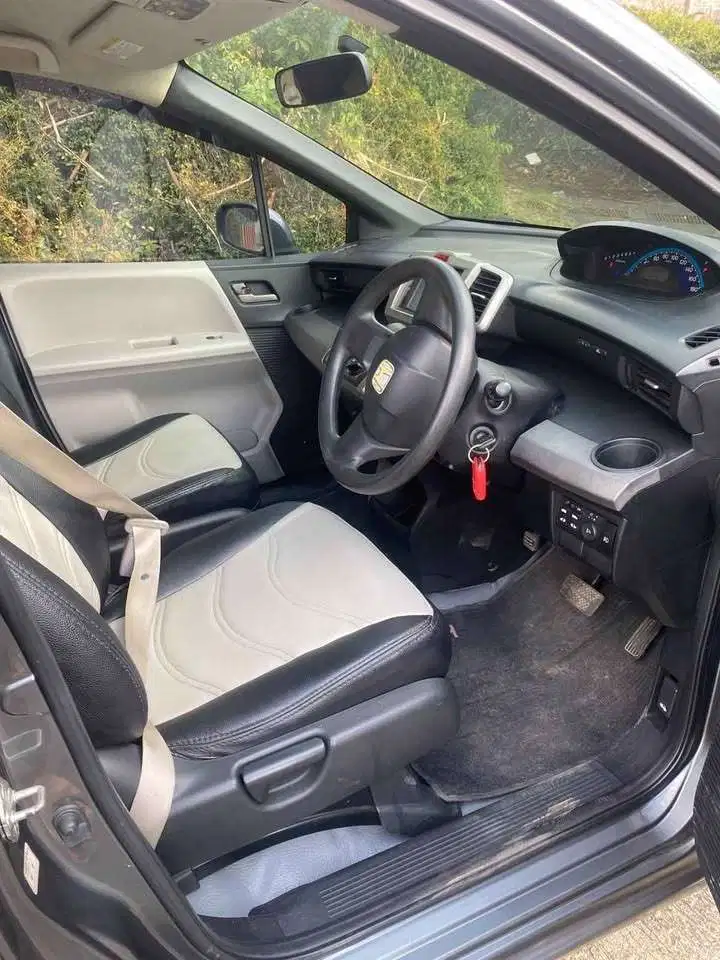 Honda Freed 2010 Bensin