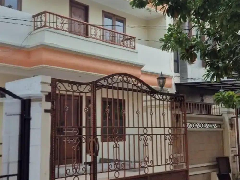 Sewa Rumah Gading Kirana Kelapa Gading Uku 9X17 Selatan 2 LT Rapi Siap Huni