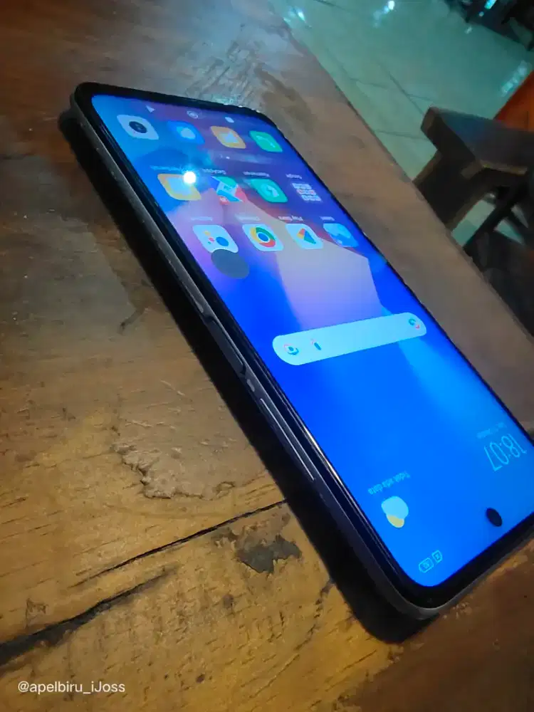 Redmi Note 10 5G 8/128 batang minus dikit