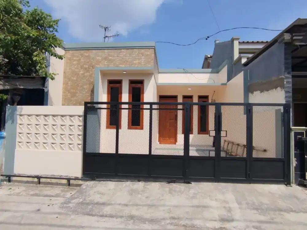 TURUN HARGA  Rumah Gress Komplek Permata Biru Cibiru Tahap 1 Cileunyi Bandung