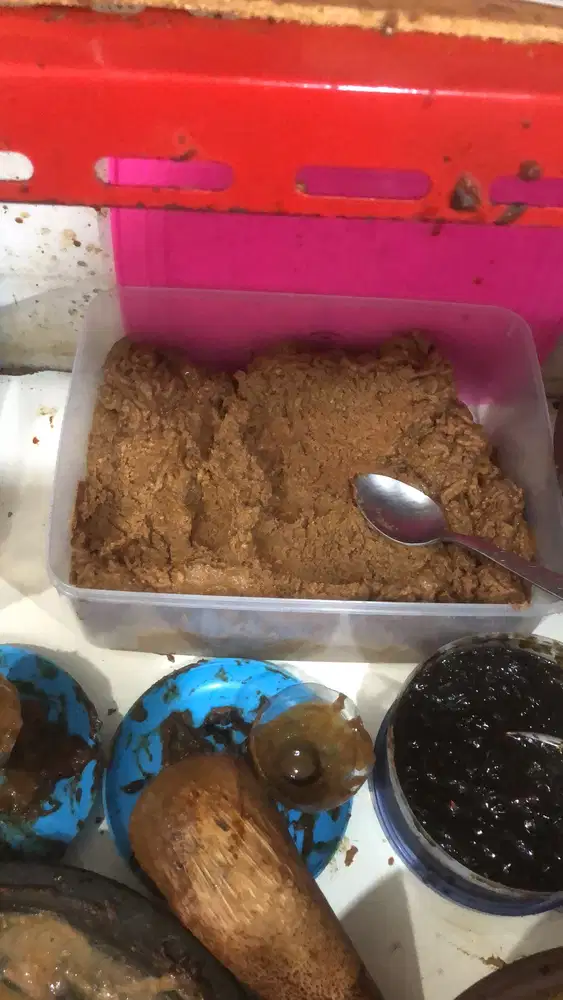 DIBUTUHKAN TENAGA PRODUKSI