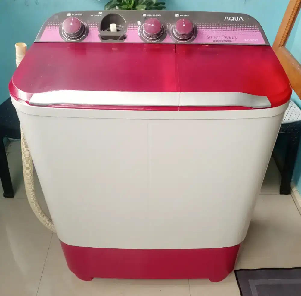 Mesin cuci merek AQUA kapasitas 7kg