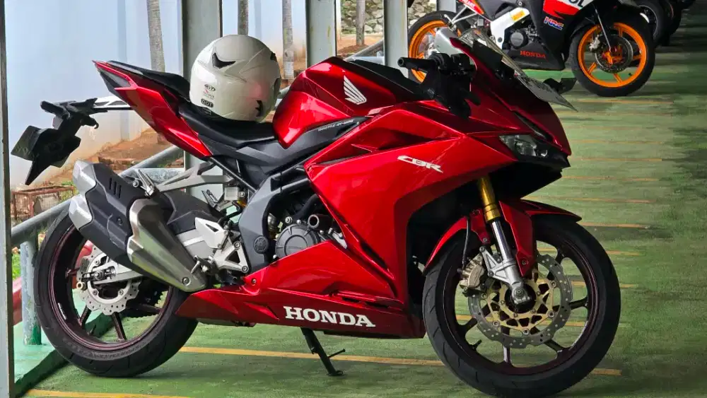 CBR 250RRJual Santai